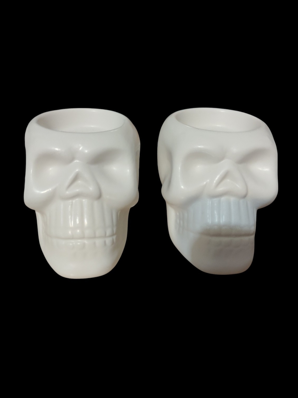 🆕 White Ceramic Skull Planter Duo - Decorative Candle Holders